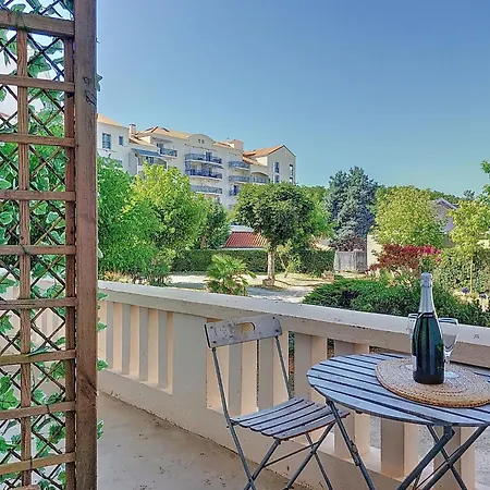 De La Et D'angleterre By Interhome Royan